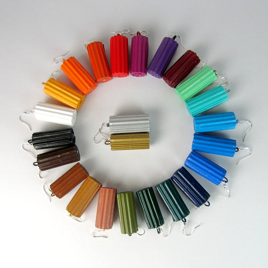 TUBI:  Earrings made of corrugated cardboard