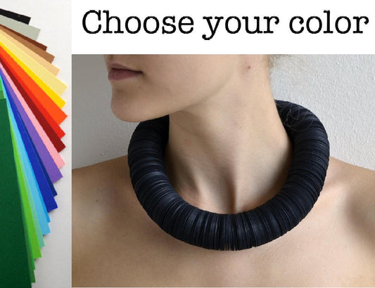 Statement Necklace CARTA: made of cardstock