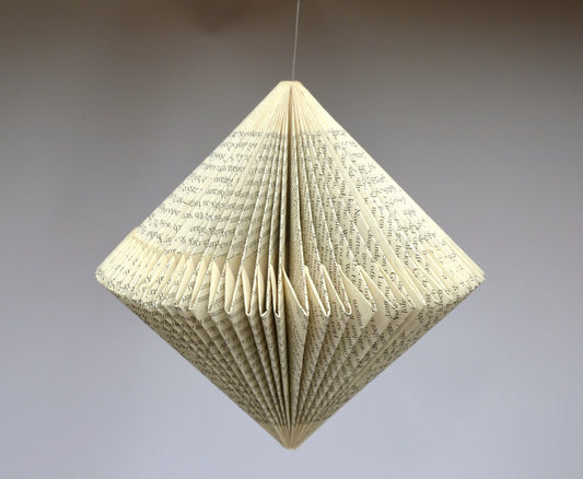 Spinner: Christmas Decoration: folded Book Art hanging Ornament