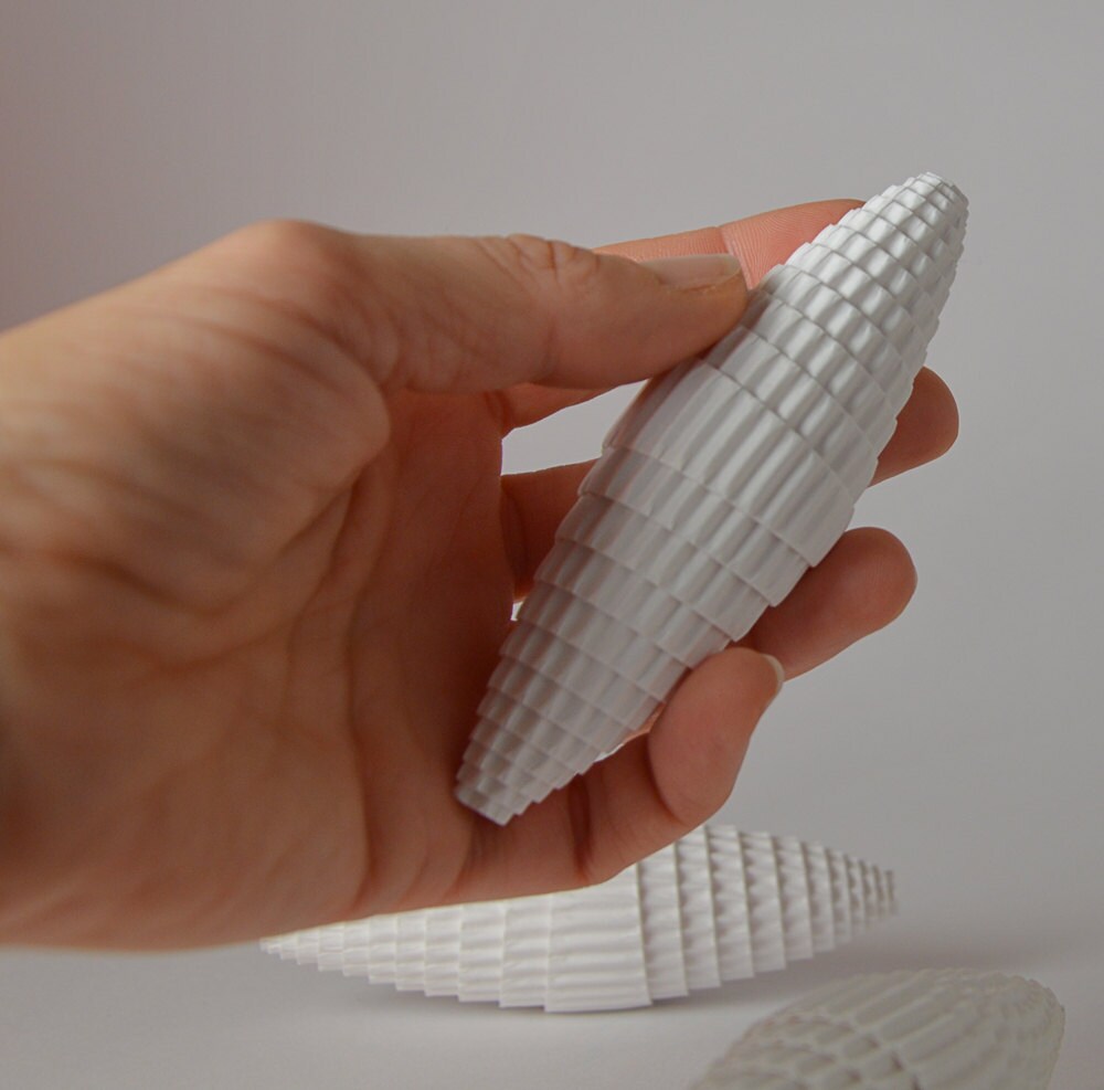 Big Paper Beads made of corrugated cardboard - unfinished