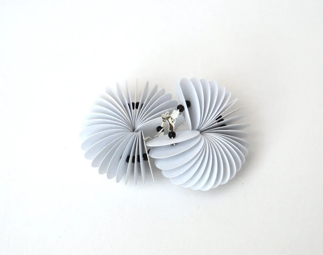 White: Dangle Earrings CARTA