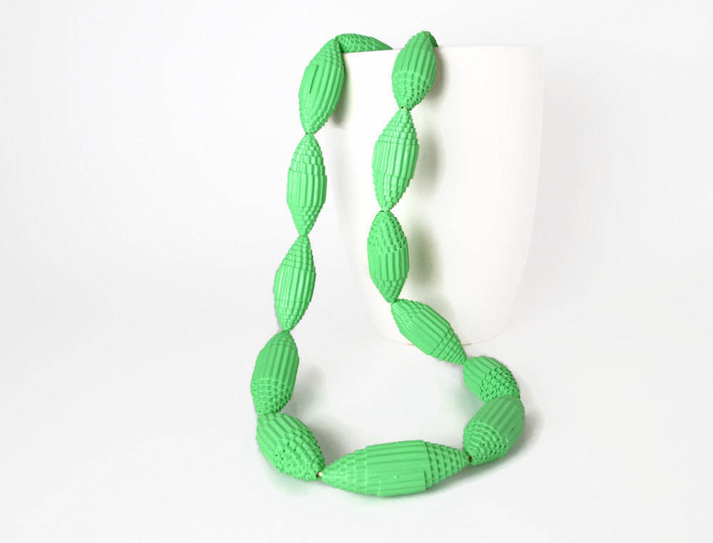 Mint: Necklace FILA with Beads of Corrugated Cardboard