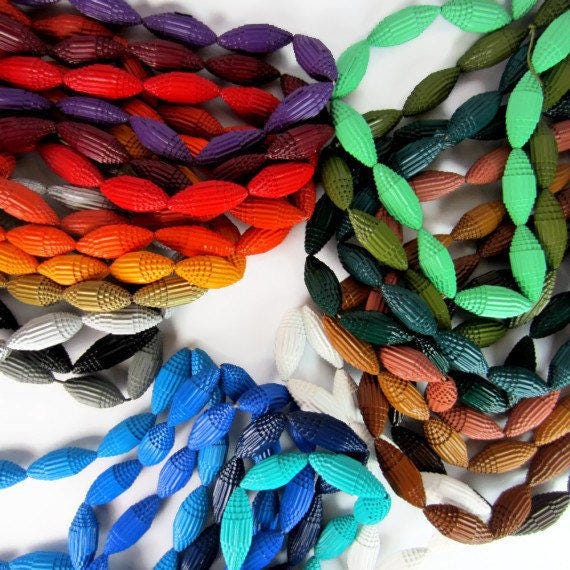 Teal: Statement Necklace FILA with Beads of Corrugated Cardboard