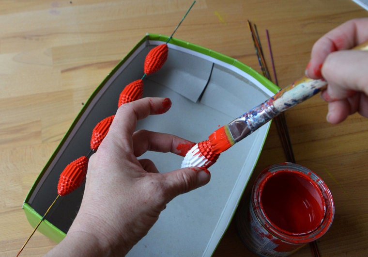 Paper Beads of corrugated cardboard - balls