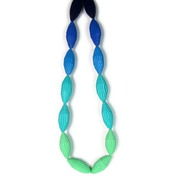 Ombre Aqua: Necklace FILA with Beads of Corrugated Cardboard