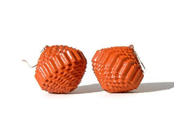 Rusty Orange: Earrings PALLA - made of corrugated cardboard