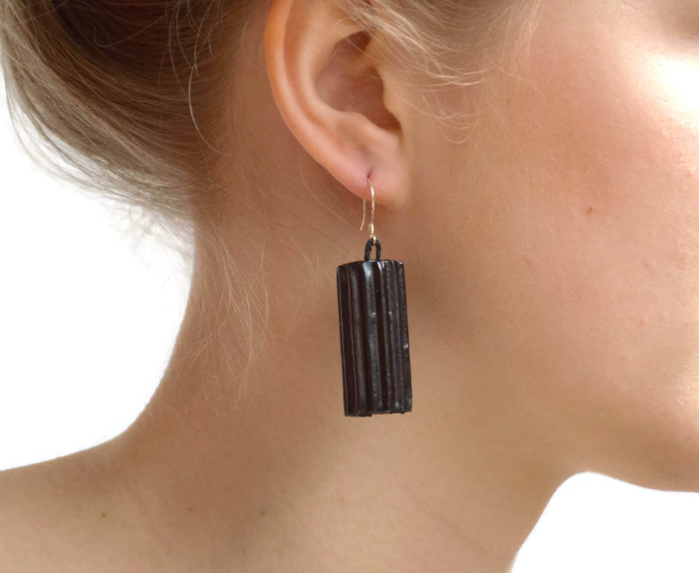 Dark gray TUBI:  Earrings made of corrugated cardboard