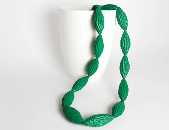 Emerald: Statement Necklace FILA with Beads of Corrugated Cardboard