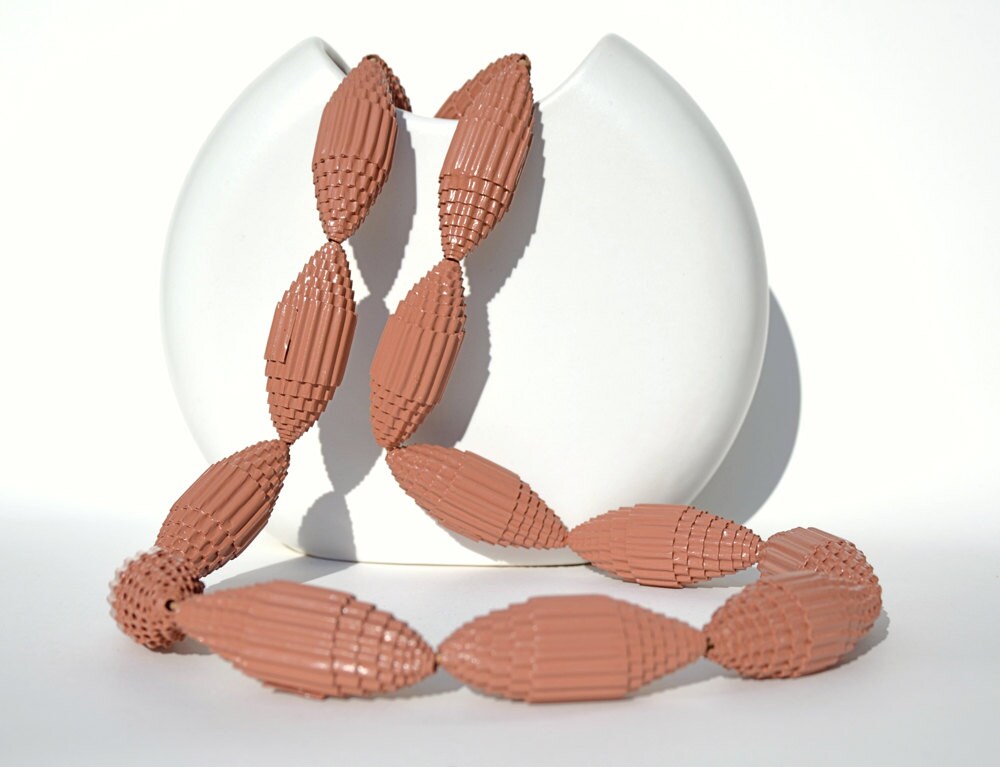 Terracotta: Statement Necklace FILA with Beads of Corrugated Cardboard