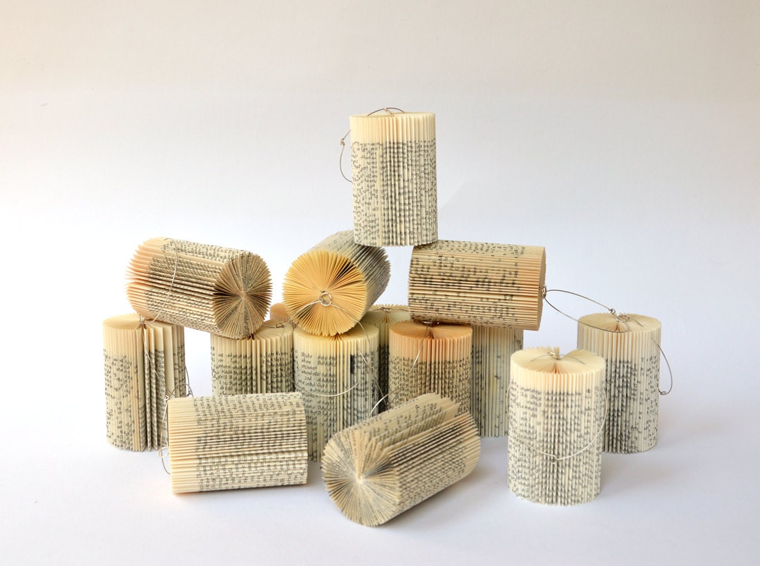 Cylinder small - Christmas Decoration: folded Book Art hanging Ornament