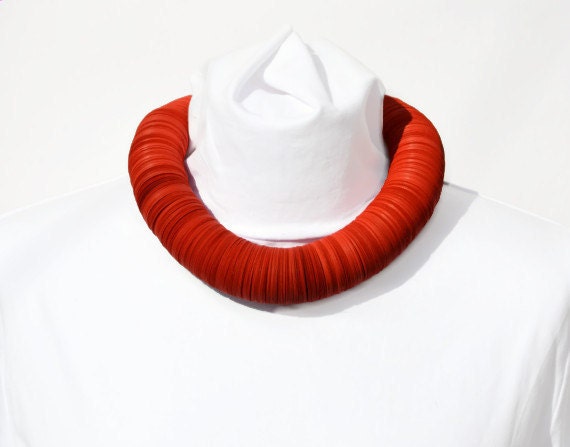 poppy red: Bracelet CARTA - paper jewelry